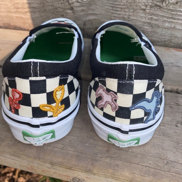 Vans Skateistan Slip On Shoes - Picture 2 of 3